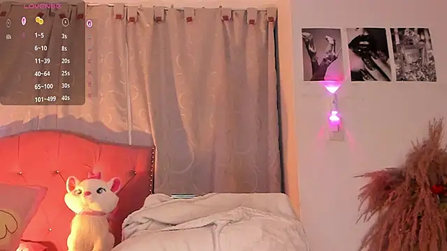 charlotte-Love09 online show from 03-21-26, 08:19