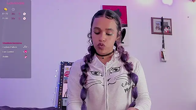 Lips SaraSofia2 online show from 09-30-25, 02:28