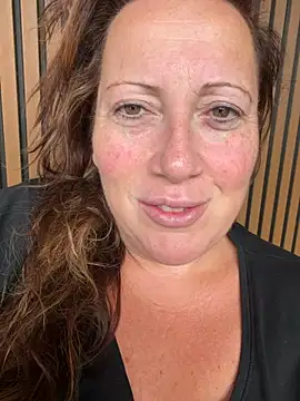 xsexycurvymilf online show from 08-01-26, 06:44