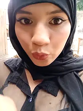 hanaa 18 online show from 02-13-25, 05:11