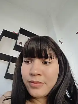 hanaa 18 online show from 12-17-25, 04:01