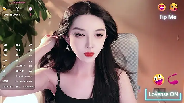 Snapshot of vyizh- chatting on 07-25-26, 01:57 vyizh- online show from 07-25-26, 01:57