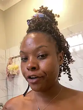 Dellah26 online show from 03-06-26, 05:46