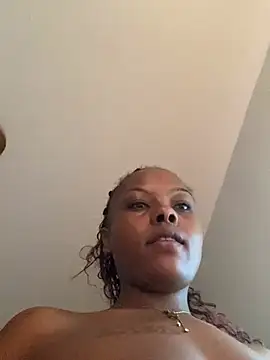 Dellah26 online show from 02-12-26, 01:55