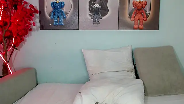 Snapshot of ichiben chatting on 02-04-25, 09:10 ichiben online show from 02-04-25, 09:10