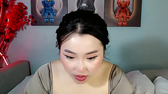 Snapshot of ichiben chatting on 02-23-25, 05:34 ichiben online show from 02-23-25, 05:34