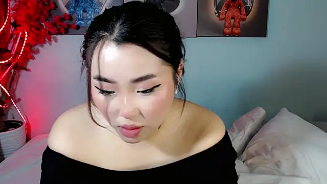 Snapshot of ichiben chatting on 03-05-25, 03:40 ichiben online show from 03-05-25, 03:40