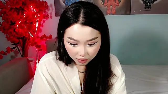 Snapshot of ichiben chatting on 10-03-25, 08:43 ichiben online show from 10-03-25, 08:43