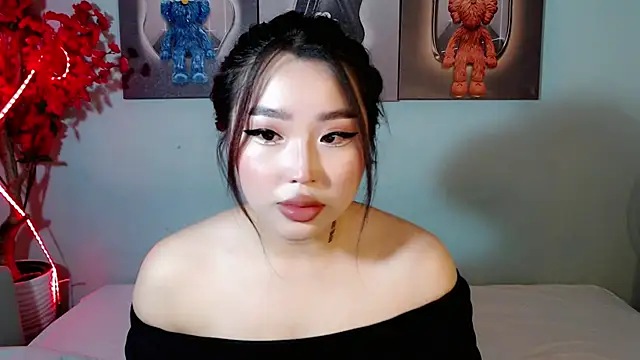 Snapshot of ichiben chatting on 03-17-25, 09:57 ichiben online show from 03-17-25, 09:57