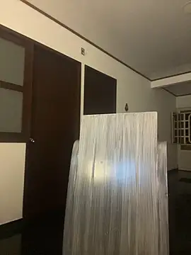 Snapshot of Coralinee_01 chatting on 11-27-25, 12:44 Coralinee 01 online show from 11-27-25, 12:44