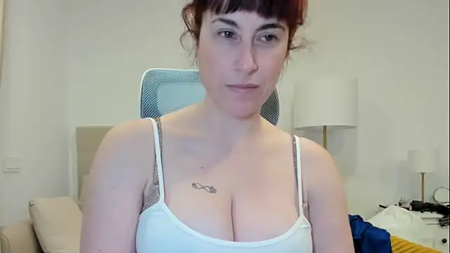 emmita69  online show from 02-26-26, 02:22