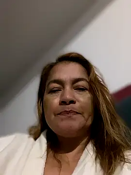 Snapshot of Jlo_69 chatting on 10-09-25, 04:24 Jlo 69 online show from 10-09-25, 04:24