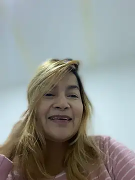 Snapshot of Jlo_69 chatting on 07-18-26, 03:59 Jlo 69 online show from 07-18-26, 03:59