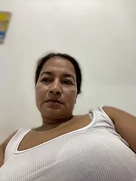 Snapshot of Jlo_69 chatting on 08-03-26, 01:03 Jlo 69 online show from 08-03-26, 01:03