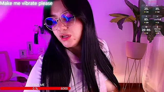 Snapshot of catha_cat chatting on 11-12-25, 06:34 catha cat online show from 11-12-25, 06:34