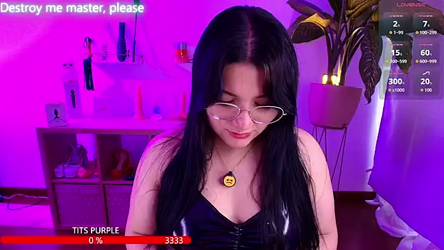 Snapshot of catha_cat chatting on 11-19-25, 05:57 catha cat online show from 11-19-25, 05:57