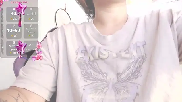 Snapshot of Amara18_ chatting on 06-02-26, 08:53 Amara18 online show from 06-02-26, 08:53
