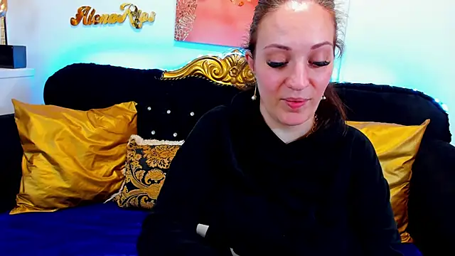 Snapshot of VanessaSquirtt chatting on 05-18-26, 08:13 VanessaSquirtt online show from 05-18-26, 08:13