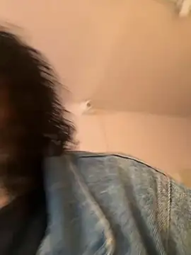 Amareto  online show from 11-21-25, 10:36