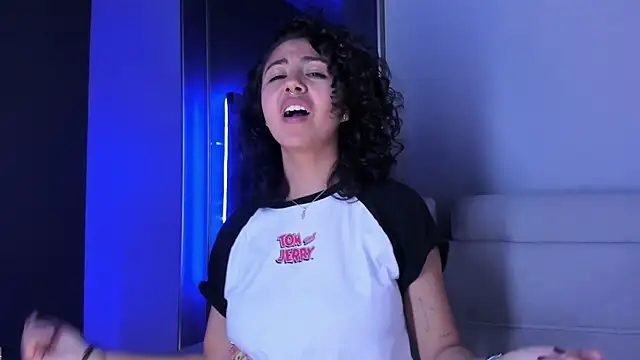 Amareto  online show from 09-22-25, 01:17