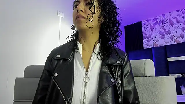 Amareto  online show from 11-05-25, 10:29