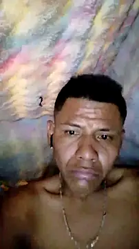 Snapshot of Moreno1813 chatting on 10-23-25, 08:13 Moreno1813 online show from 10-23-25, 08:13
