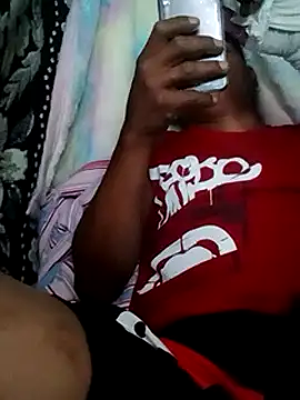 Snapshot of Moreno1813 chatting on 03-18-25, 11:44 Moreno1813 online show from 03-18-25, 11:44