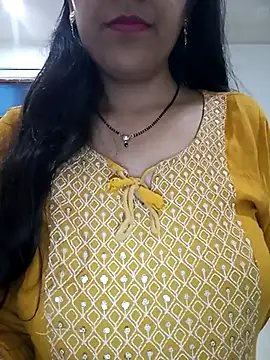 Snapshot of Hot-Shivani chatting on 02-28-25, 03:15 Hot-Shivani online show from 02-28-25, 03:15