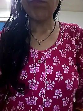 Snapshot of Hot-Shivani chatting on 02-28-25, 09:01 Hot-Shivani online show from 02-28-25, 09:01