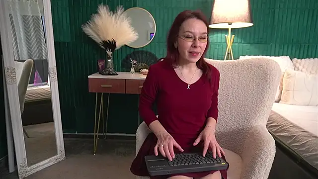 HaileyMoonn online show from 03-16-26, 04:20