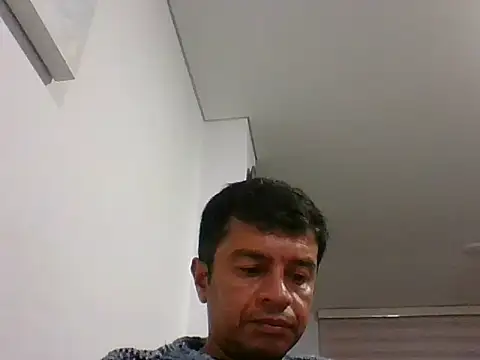 Snapshot of perxxxeo_ chatting on 10-11-25, 01:39 perxxxeo  online show from 10-11-25, 01:39