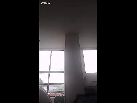 Snapshot of perxxxeo_ chatting on 10-08-25, 11:45 perxxxeo  online show from 10-08-25, 11:45