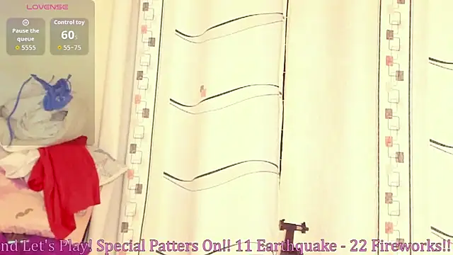 Snapshot of caryn_johnson chatting on 03-23-26, 01:00 caryn johnson online show from 03-23-26, 01:00