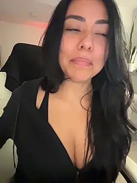 PetitLumiere online show from 04-06-26, 04:19