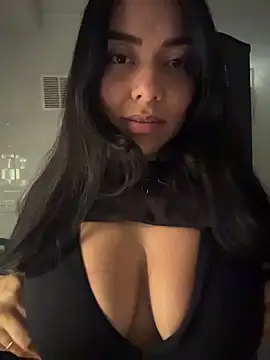 PetitLumiere online show from 02-28-26, 06:02