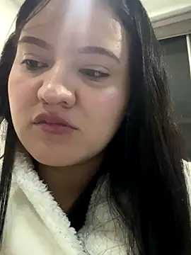 Snapshot of dannarossy_ chatting on 09-16-25, 10:16 dannarossy online show from 09-16-25, 10:16