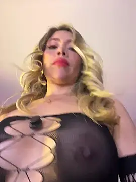 Ammy Castro online show from 04-13-26, 10:58