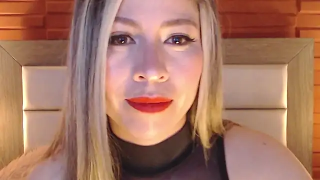 Ammy Castro online show from 02-28-25, 08:50