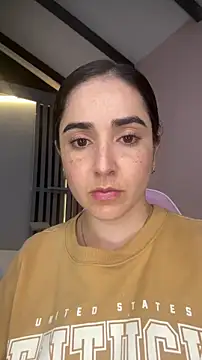 Victoria-And1 online show from 11-29-25, 01:06