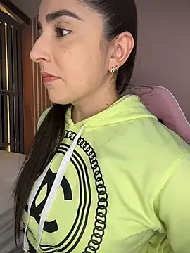 Victoria-And1 online show from 03-10-26, 01:31