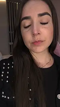 Victoria-And1 online show from 11-30-25, 02:45