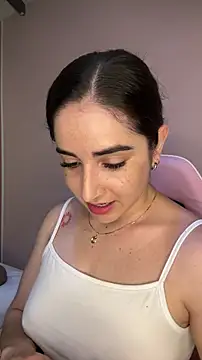 Victoria-And1 online show from 12-17-25, 01:43