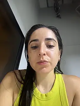 Victoria-And1 online show from 04-16-26, 12:33