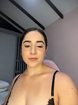 Victoria-And1 online show from 03-06-26, 01:00