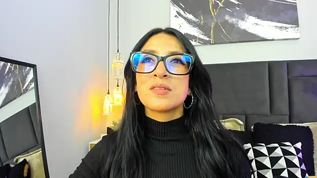 kira moon   online show from 03-13-26, 09:09