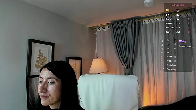 Snapshot of kira_moon__ chatting on 10-19-25, 08:22 kira moon online show from 10-19-25, 08:22