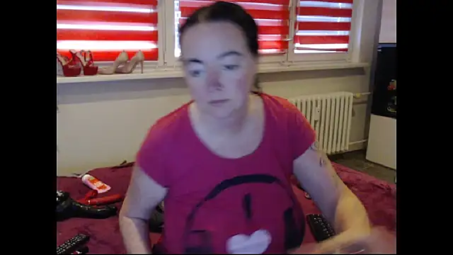 Alexie33 online show from 04-01-26, 06:37