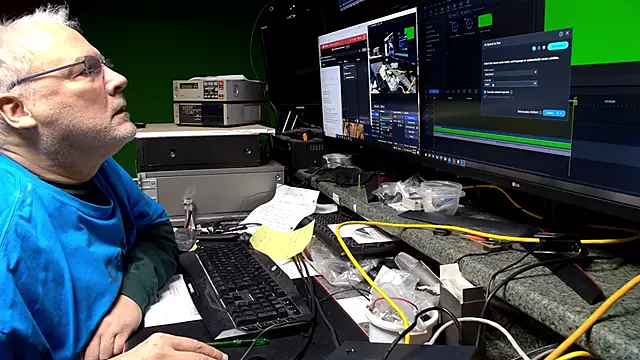 Snapshot of ButtCrackShowing-OOPS chatting on 02-24-26, 06:31 ButtCrackShowing-OOPS online show from 02-24-26, 06:31