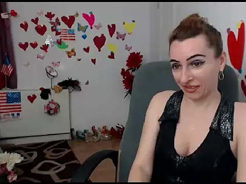 EvelynAngell online show from 01-29-25, 01:49