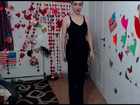 EvelynAngell online show from 02-05-25, 07:18